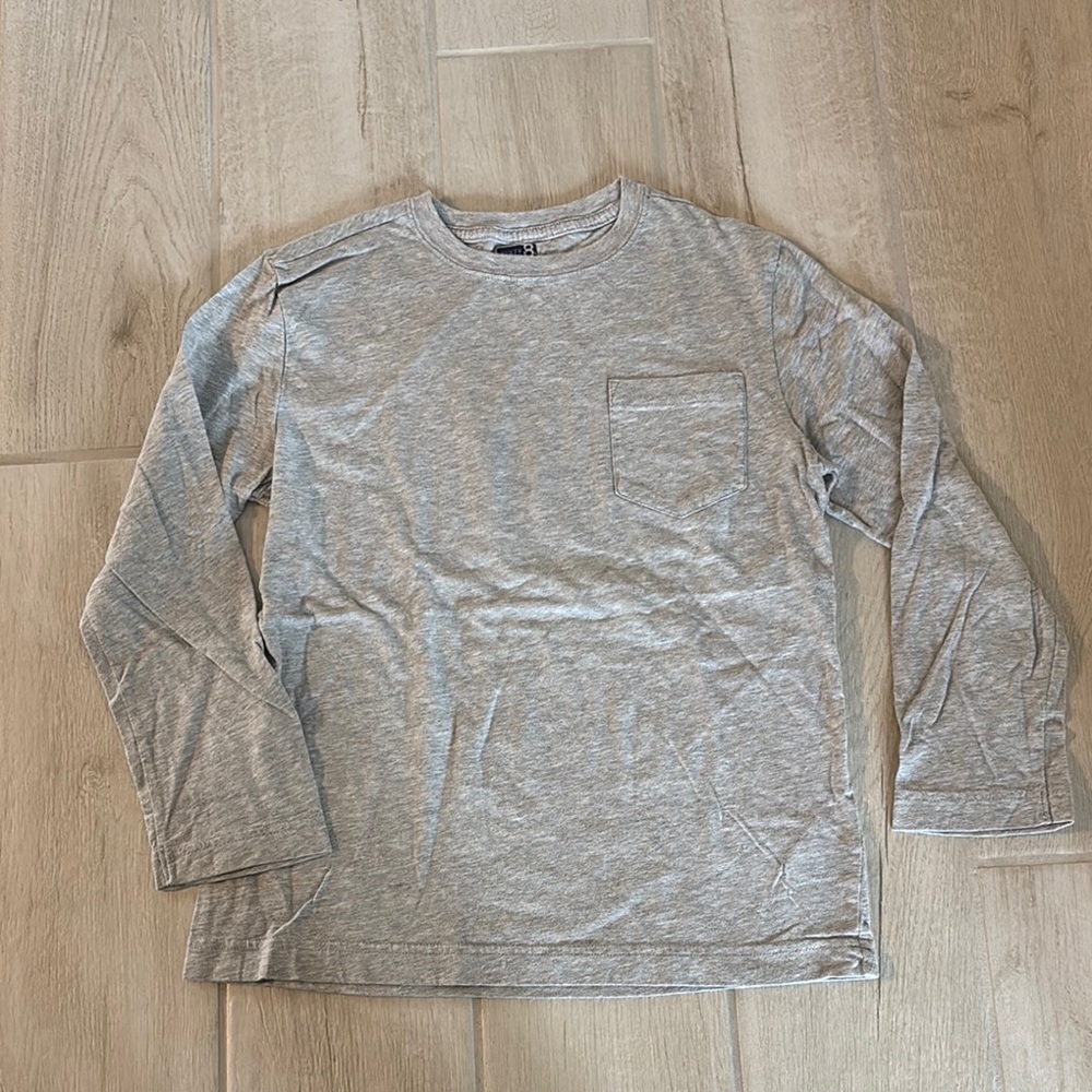 Crazy 8 Light Gray Long Sleeve Tee